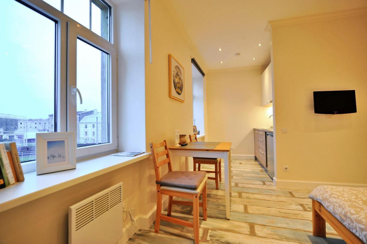 Gertrudes Residence Stay In Light-Filled Studio Apartment In Central Riga Esterno foto
